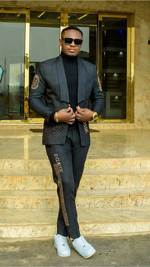 7.6K views · 60 reactions | Customized Stone blazer now available for order. Get one for your self.  Shop now  N150,000 Location : Gwarimpa,Abuja  World wide Shipping (Using DHL)  Fast delivery (7-14 Working days )  +2348108647580 (WhatsApp also) #reelsindia #viralvideos #trendingreels #fashionable | E-Classic Signatures | Facebook