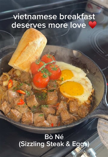 Bò Né dates back to the French colonial period, when French style steak and eggs were introduced to Vietnam and gradually adapted by Vietnamese cooks. Over time, it became a staple Vietnamese breakfast, traditionally served sizzling with beef, eggs, and a crusty baguette. *this is usually served with AND tastes best with pâté but I didn’t have it! #vietnamesefood #vietnamese #asianfood #steak #recipes