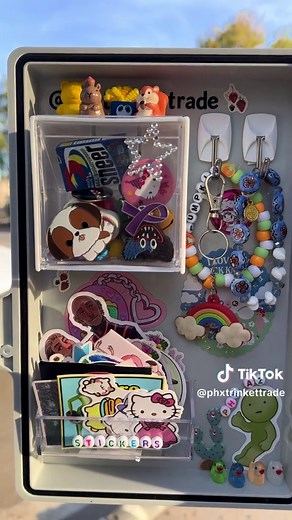 Revamped Trinket Box for Happy Trading!