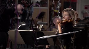 Heute findet die Deutschlandpremiere in Stuttgart statt und zeitgleich spielen wir in vielen Kinos in Deutschland und Österreich. Im Anschluss an die Filmvorführung kommt das Digitale Live Filmgespräch mit mir. Alle Infos hier: https://www.filmweltverleih.de/cinema/finder/anne-sophie-mutter---vivace/1 | Anne-Sophie Mutter