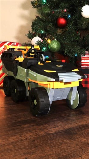 127K views · 557 reactions | The toys don't want to wait either.  https://linktr.ee/shopbatman | Batman | Facebook