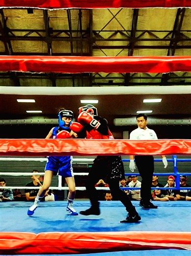 Noya Vs Mey at Madchen Fight: Exciting Boxing Action