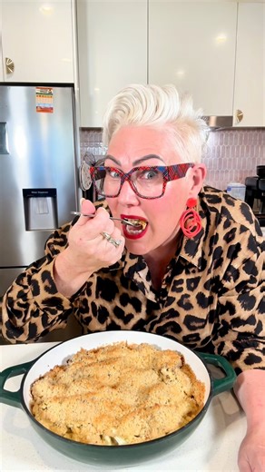 Easy Cheesy Cauliflower Bake 🧀🥦 – The recipe is in the comments. ⬇️ This cheesy cauliflower bake is pure Christmas comfort food 💛 Golden, gooey and made in just one dish – it’s always the first side to disappear at our table! It’s got those rich, melty vibes that make you want seconds (and thirds). Honestly, it’s so good you might forget there’s a main course. 😅 Perfect for the big day, a midweek meal or even meal prep – this one’s a total keeper. #stephcooksstuff #easyrecipe #cheesycauliflo