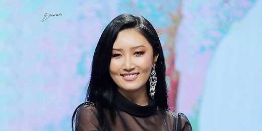 Hwasa (Mamamoo) Biography: Age, Height. Dating LOCO? - Kpop Wiki