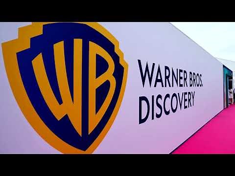 Warner Bros Discovery moving toward splitting company | REUTERS