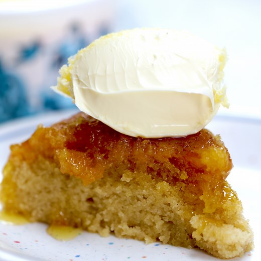 Slow Cooker Golden Syrup Sponge