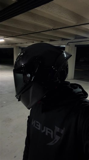 Pista gp rr iridium carbon