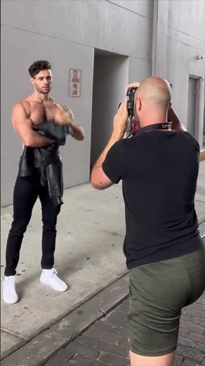 Book Boyfriend Monday with Eric Guilmette