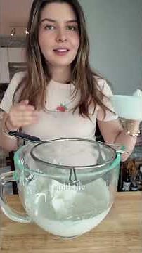 How to make PAVLOVA & my matcha whipped cream _ A Australia and New Zealand dessert