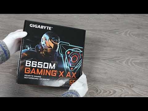 GIGABYTE B650M GAMING X AX Motherboard Unboxing