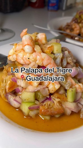 428K views · 6.8K reactions | La Palapa Del Tigre /Guadalajara #socos @lapalapadeltigre #mariscos #seafood #guadalajara #zapopan #jalisco #mexico #food #foodporn #foodie #foodpornography #foodstagram #foodphotography #foodblogger #instafood #comida #cocina #trend #trending #video #viral #viralvideos #yummy #yummyfood #yumm #restaurant #restaurante | Socos Food | Facebook