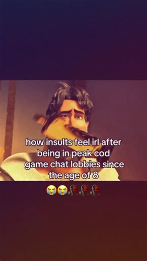 Uncrustamemes on Instagram: "《星球大战》系列中最著名的一幕，出现在电影**《帝国反击战》**中，那就是卢克·天行者与达斯·维达的正面对决。在云城所在的贝斯平行星那阴暗而压抑的环境中，这场光剑决斗成为了影史上最令人难忘的场景之一。 这一幕充满了紧张感：年轻且经验不足的绝地武士卢克，面对的是象征黑暗原力的强大存在——达斯·维达。战斗节奏紧凑、画面震撼，但真正让这场戏载入史册的，是它的结尾。在关键时刻，维达揭示了自己与卢克之间的真实关系，这一真相彻底改变了整个故事的意义，也震撼了片中的角色和全世界的观众。 这一情节反转成为流行文化中最具代表性的瞬间之一。这一场景不仅深化了人物形象和善与恶之间的冲突，也证明了《星球大战》不仅仅是一部太空冒险电影，更是一部关于家庭、选择与后果的故事。直到今天，它仍然被不断引用、模仿和致敬，被公认为电影史上最伟大的剧情反转之一。 🌌⚔️"