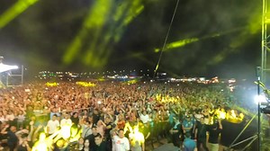 Maraming salamat, Clark Aurora Music Festival! What an epic night! Ang saya nun!🤩 (Sorry na agad sa 1 hour late upload! Late na rin kami nakauwi kasi pinanood din namin ang mga lodi natin!) | Sponge Cola