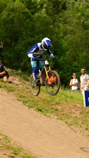 VDS step down sends! #mtb #dh #italy #cycling #2025
