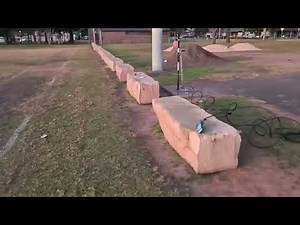 My Portable 40 meter vertical antenna using 9 meter Squid pole For FT-891