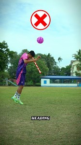How to do HEADING ⚽️. #football #footballskill #soccer #heading #tutorialvideo @highlight | Vikash Hwbm