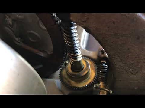 Victor Victrola VV 400 4-Spring, 2-Barrel, Motor Rebuild Part 1