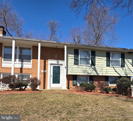 1311 E Holly Ave E, Sterling, VA 20164 - MLS VALO2120960 - Coldwell Banker