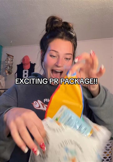 Unboxing Exciting Movemints Aligner Mints Package