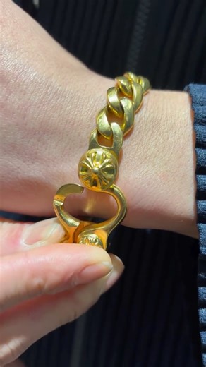 RINKAN新宿店 on Instagram: "RINKAN SHINJUKU STORE +++ IN STOCK DAILY ++ I'll get it for you! Wait! CHROME HEARTS 22K SMALL CLSC CHN LNK －－－－－－－－－－－－－－－－－－－－ 【売って買ってサービス】 下取りご成立でRINKANの商品が最大10%OFF DMでお見積もりからお問い合わせ可能です。 【Buying Service】 Up to 10% off Rinkan products when trade-in is approved. You can contact us through dm for a quote. 【Information】 ◼︎How to pay → Alipay・WeChatpay・Paypal・PayPay・Union pay ◼︎We can ship to worldwide →DHL・FedEx・EMS Please ask for "DM"contact us. I tell you that amount. ◼