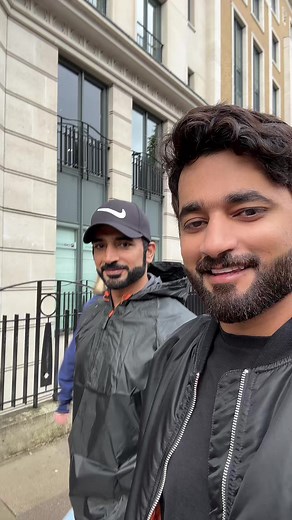 Exploring London's Urban Streets: A Visual Journey