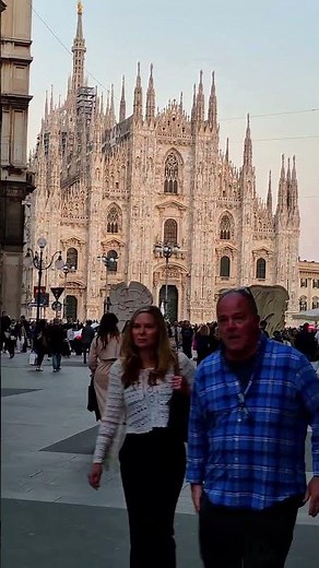 Walking Through Milan 🇮🇹 | Italy Street Vibes #italy #italytravel