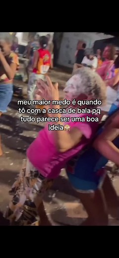Os vídeos de Meme-todo-dia (@bia.584) com Sarra pra Traficante - EOO KENDY & Joãozinho GT & Thiaguinho do recife & Emerson limpezinha