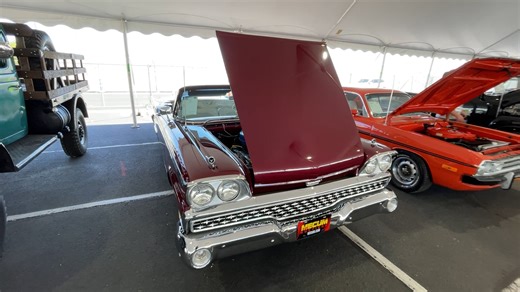 T162 - 1959 Ford Fairlane 500 Skyliner