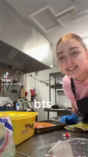 #makeusfamous #ginodecampo #merryberry #paulbollywood #springonuon @Daisy Smith