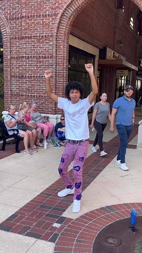 This was a blooper 😭