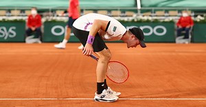 French Open: Wutausbruch! Koepfer spuckt und stürmt auf die Seite von Federer