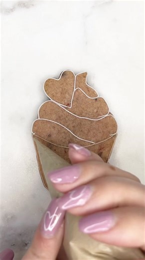 ❤️ #valentinesday #lovecookies #valentinescookies #valentinesdaycookies #heartcookies #cookiedecorating #cookiedecorating