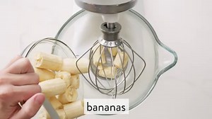 Banana Cupcakes Recipe - Sally's Baking