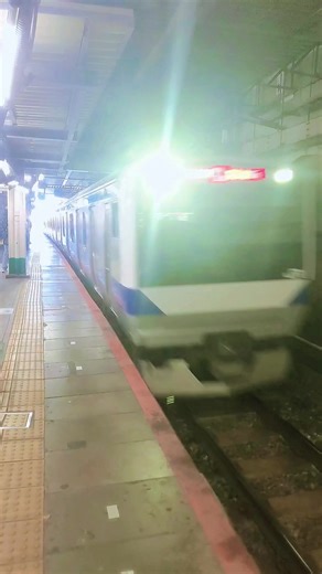 常磐線特別快速の迫力ある入線映像