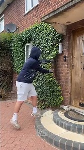 What happens if you put a flag on the wall? | The wall of the house will be damaged! 😱 | Wall Cre...