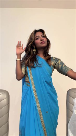 How I Draped a Saree: Bloopers and Laughs