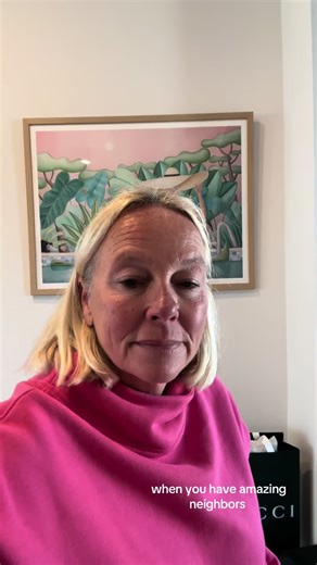 Exclusive Gucci Tote from Florence: A Neighborly Surprise