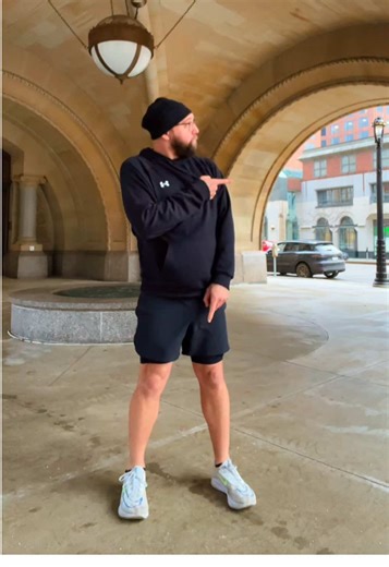 #runtok #tiktokrun #runningmotivation #runnersoftiktok #fyp Overlooked when it was quiet. Quick 3.2 miles done. Leaving everyone behind while they’re still stuck where I started. Now it’s loud, now it’s mine! 🥶🥷⚡🛫🔥🏁