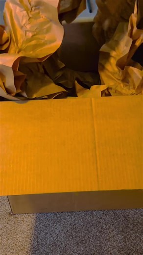 Unboxing Nike adapt auto max #jordan #style #fashion #fyp #sneakerhead #sneakerhead #yeezy #nike #unboxing #sneakernews #discontinued