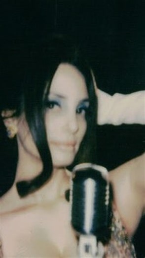 Alexa Ray Joel on Instagram: "⭐️ SOUND UP 💗 Escapism is needed now more than ever… lemme transport you back to a simpler time with HEAVY EYES 🩵 catch the single & video at the Link In My Bio. 🎀 Hope it brings you some of that bygone sweetness we’re all missing right about now‼️ I know I am. 💜 With nostalgic melodies n’ love always, Lex 💋"