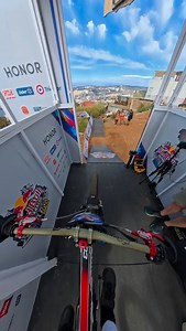 Insane first day here at valpo! Really enjoying it! 🔥🔥🔥 . . . 📷 shot on @insta360 x5 , #insta360, #insta360mtb, #insta360x5 ” @msracingmtb @zerodebikes @michelinbicycle @kennyracing_bike @gates.bicycle @pinion.eu @renthal_cycling @sdgcomponents @hopetech @srsuntour_inc @100percentbike @crankbrothers #msracing #zerode pinion gearboxbike pinionsmartshift wedrivetechnology GatesMTB100K GatesBeltDrive | Sebastian holguin villa