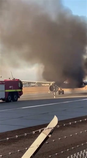 Engine Fire During Takeoff – Shocking Afternoon Runway Emergency #iran #isreal