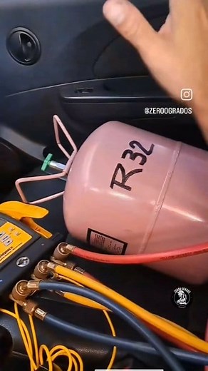 Hvac technician memes😂 #hvac #airconditioner #r32 #refrigeration #technicianlife | Aban Zyb