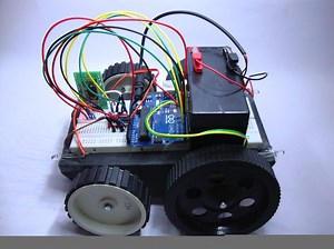 DIY Laptop Controlled Robot With Arduino