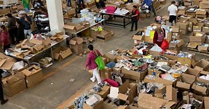 ¡A emprender! Esta bodega vende paquetes de Amazon o de Mercado Libre desde 15 pesos