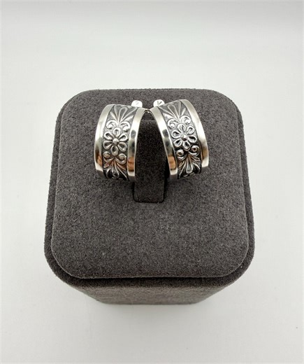 Vintage Soviet Silver Earrings Made of 925 Silver (star) With a Floral Pattern. - Etsy