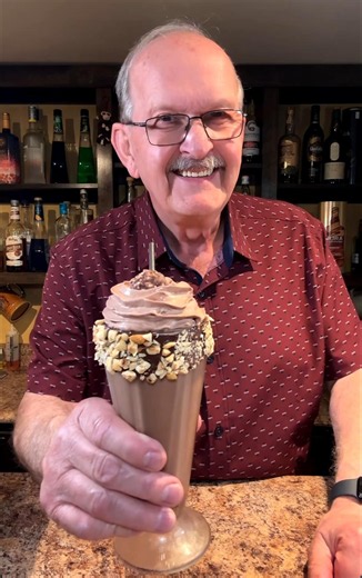 Chocolate Hazelnut and Banana Milkshake, Happy Milkshake Friday?!