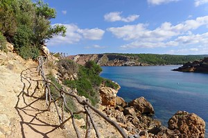 Menorca: Travel budget and travel tips (For travelers and Digital Nomads)