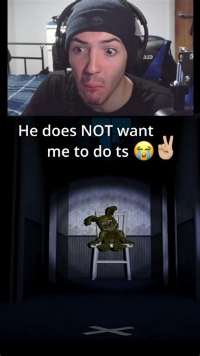 NAH WHAT IS THIS Ai ?!? #fnaf #funny #horrorgame #scary #gaming #shorts #fypシ #foryou #jumpscare