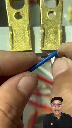 tips for installing a clamp socket #viral #smartphone #howtoservicephone #tutorial #repair #autom...